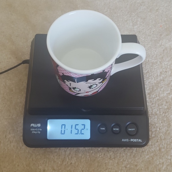 **SOLD** Betty Boop Ceramic Mug - Picture 8 of 8